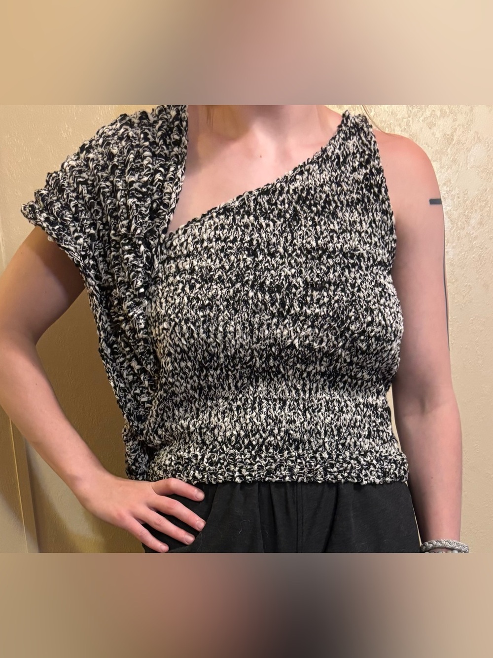 NWT Zara Asymmetric Knit Top sz S - Picture 2 of 7